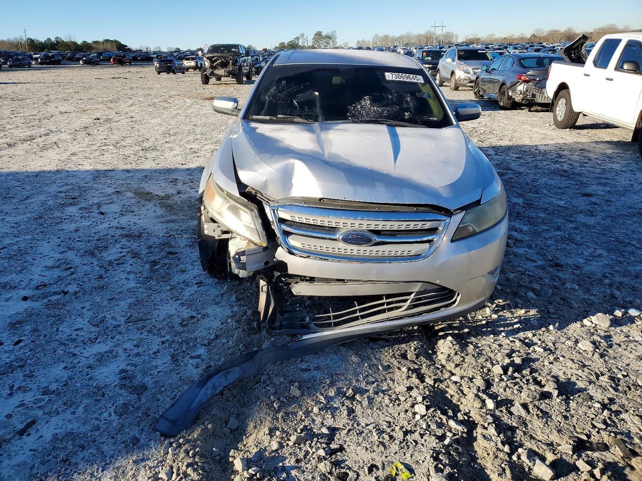 2010 Ford Taurus Sel - Фото 5