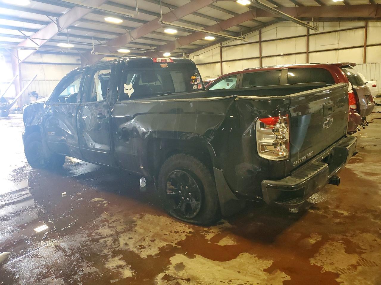 2018 Chevrolet Silverado K1500 Lt - Image 2