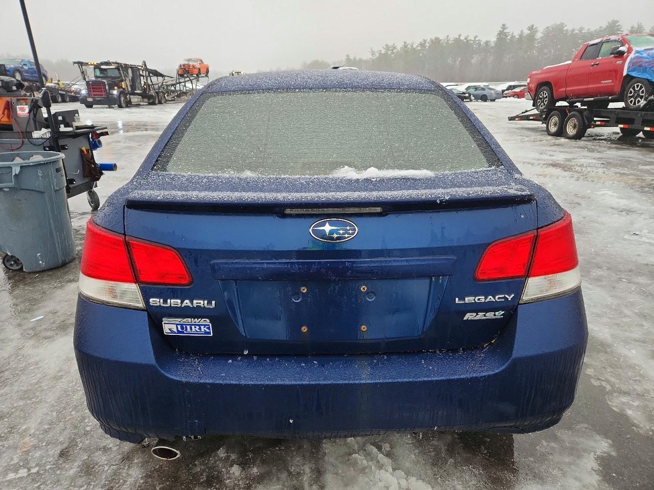 2011 Subaru Legacy - Image 6