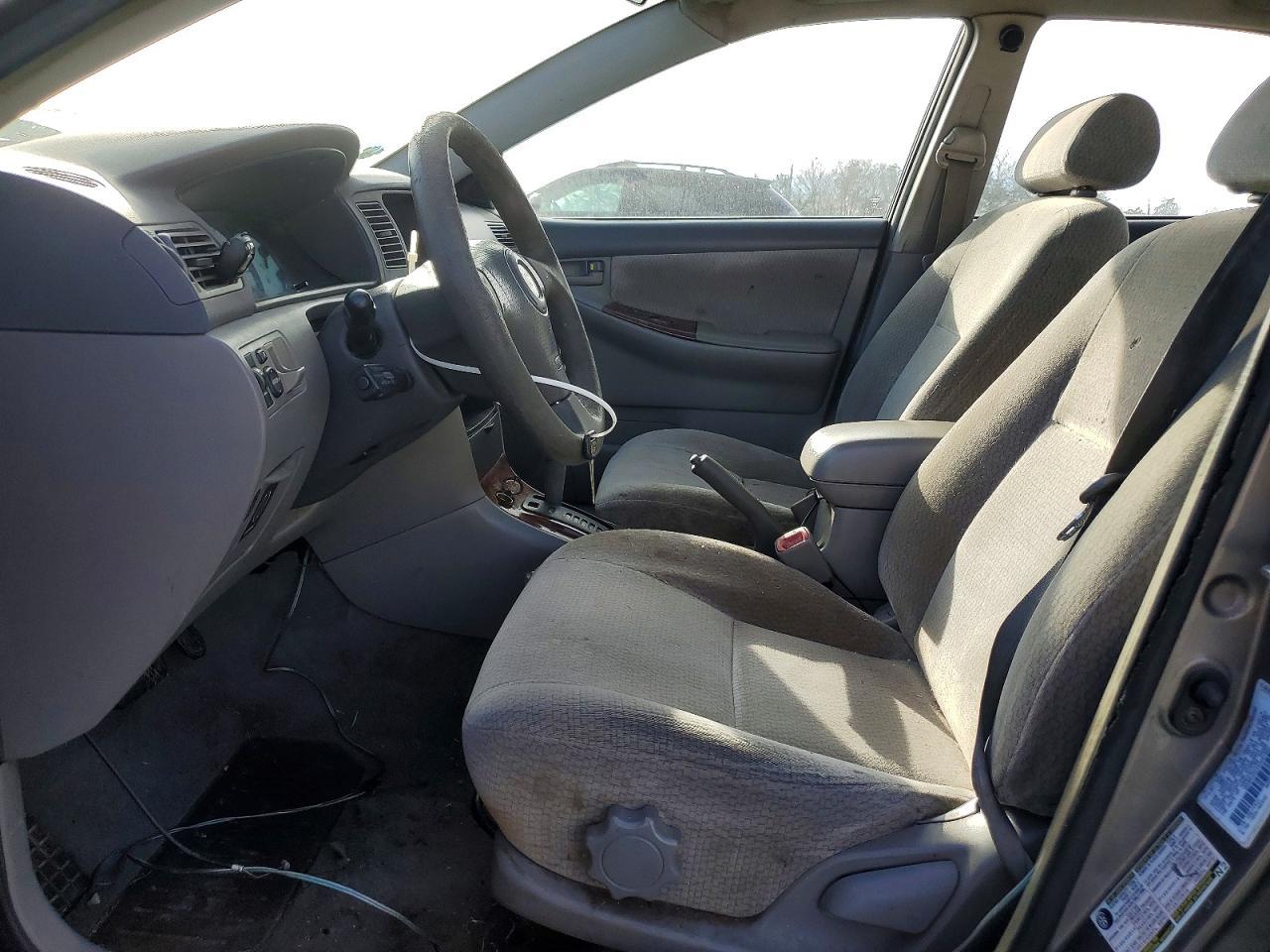 2004 Toyota Corolla Ce - Фото 7