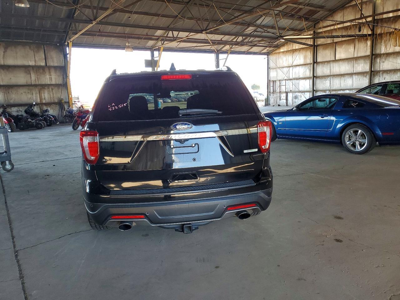 2018 Ford Explorer Xlt - Фото 6