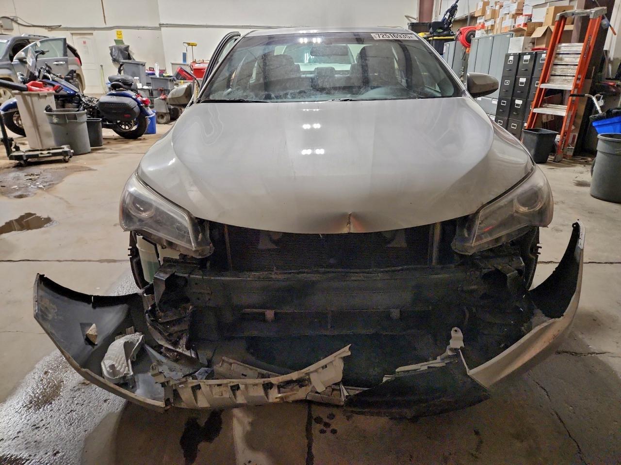 2017 Toyota Camry Le - Фото 5