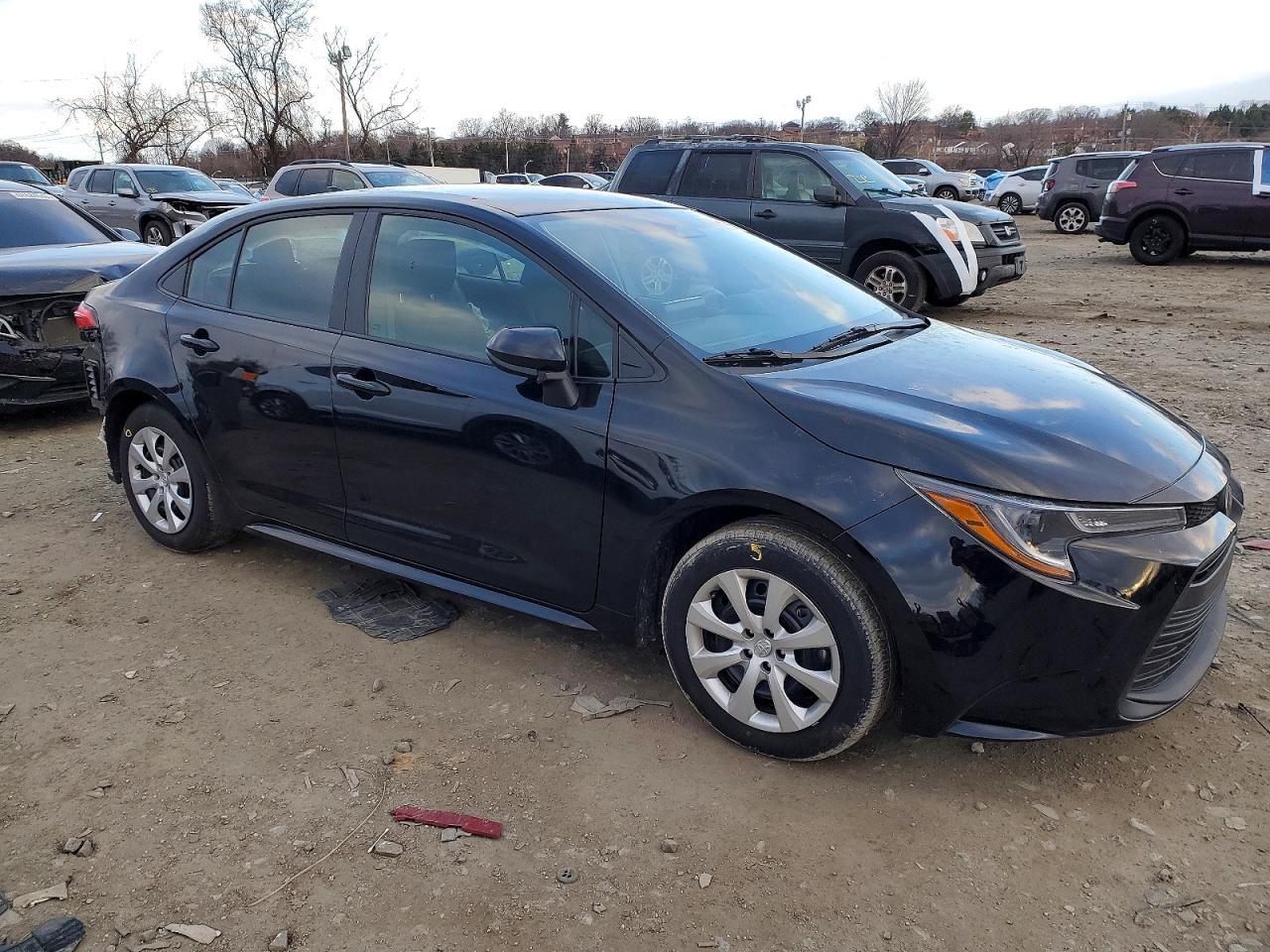 2025 Toyota Corolla Le - Фото 4