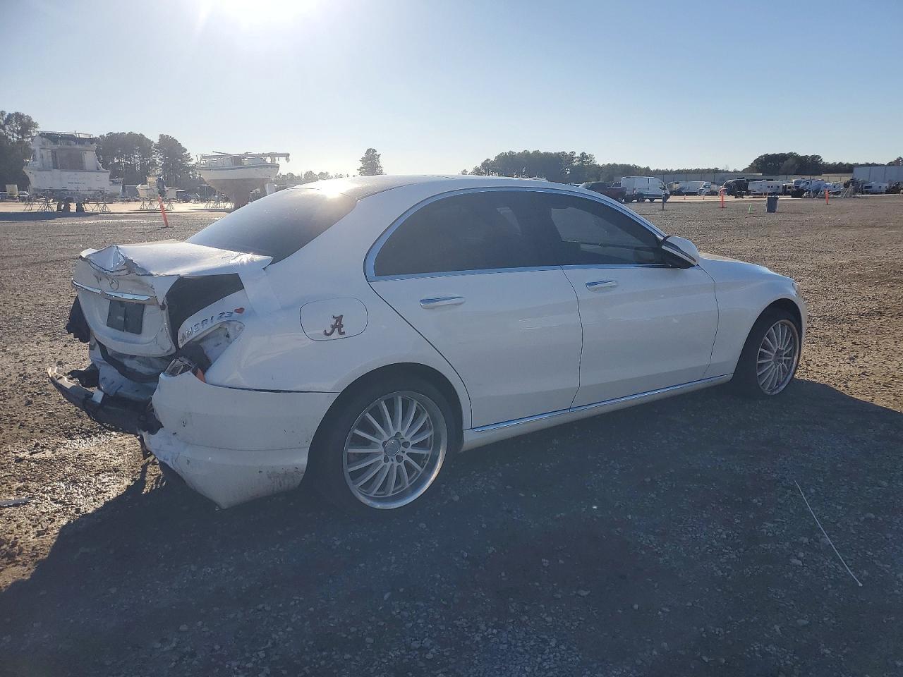 2017 Mercedes-Benz C 300 4Matic - Фото 3