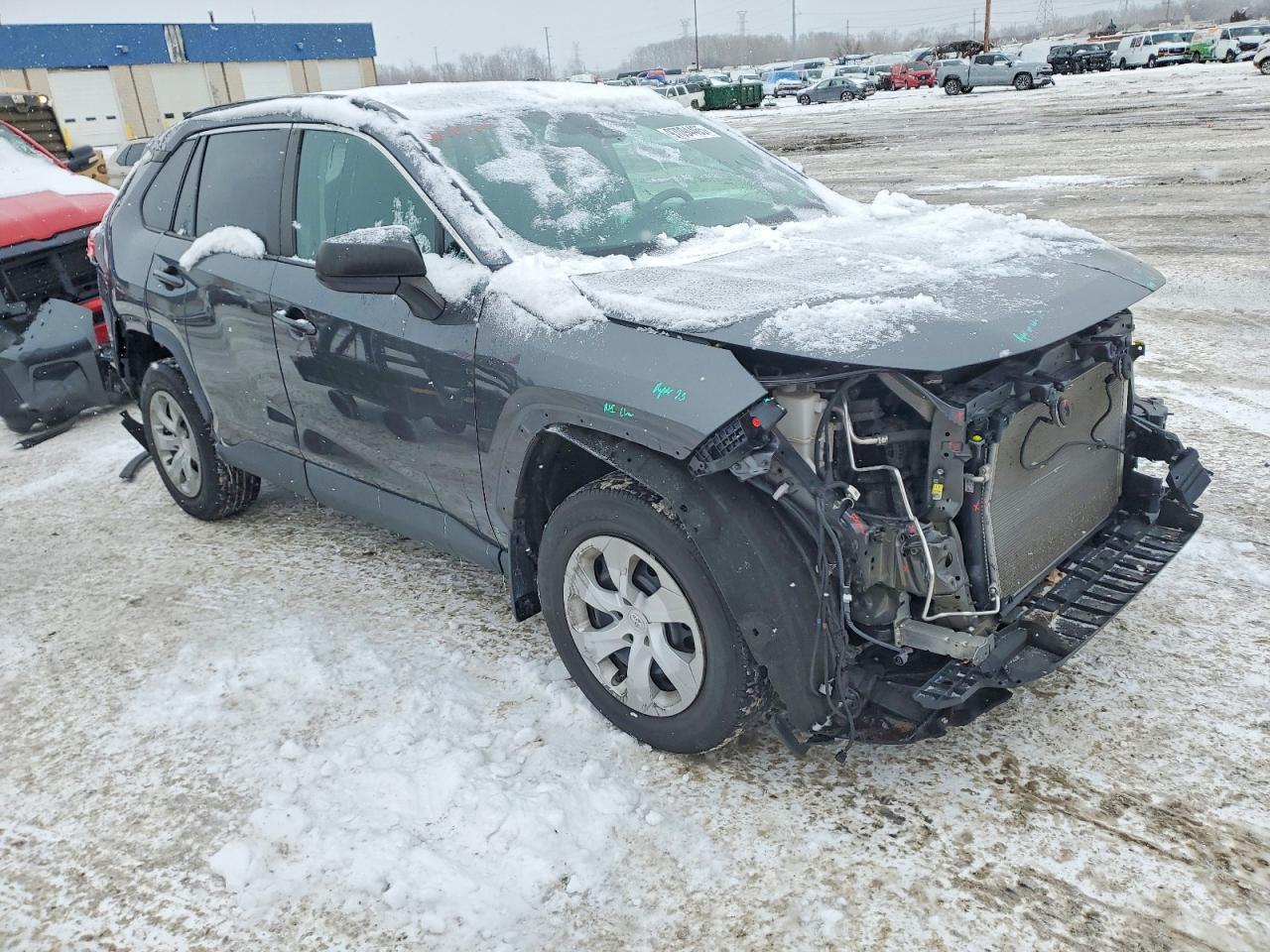 2020 Toyota Rav4 Le - Фото 4