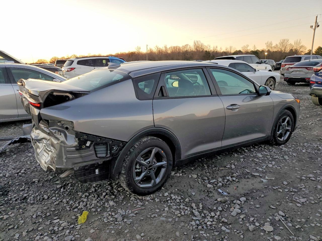 2025 Kia K4 Lx - Image 3