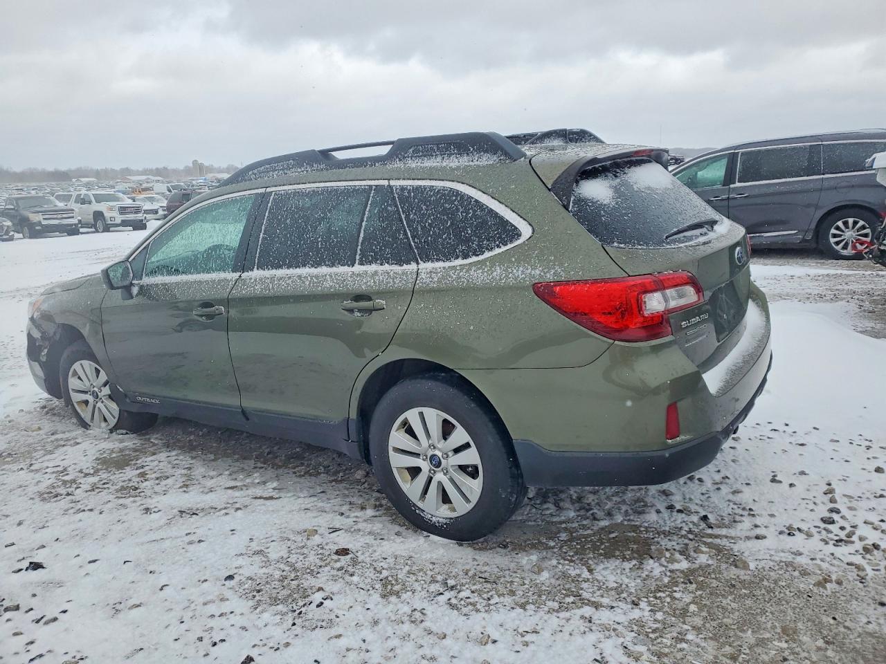2017 Subaru Outback 2.5I Premium - Image 2
