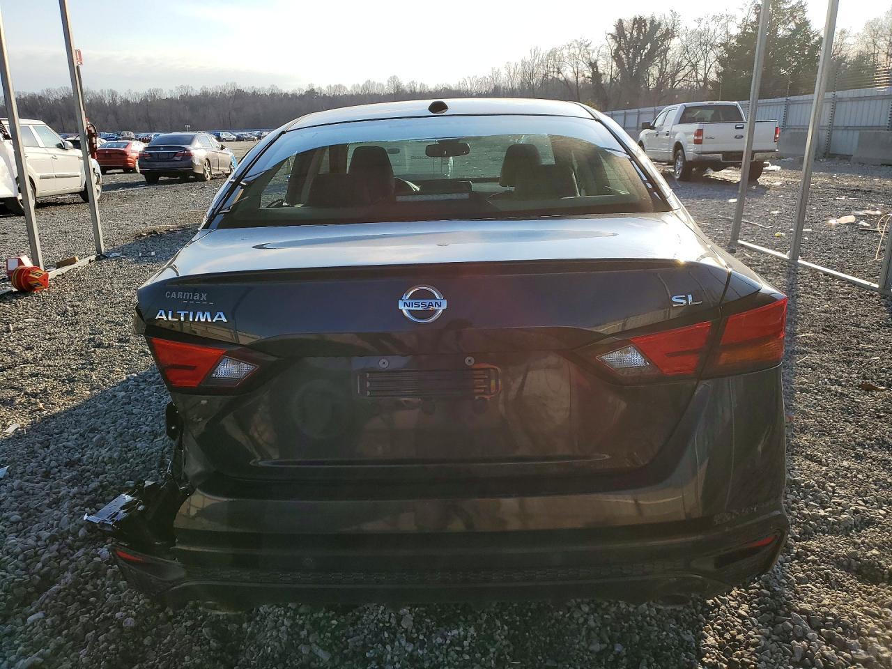 2020 Nissan Altima Sl - Фото 6