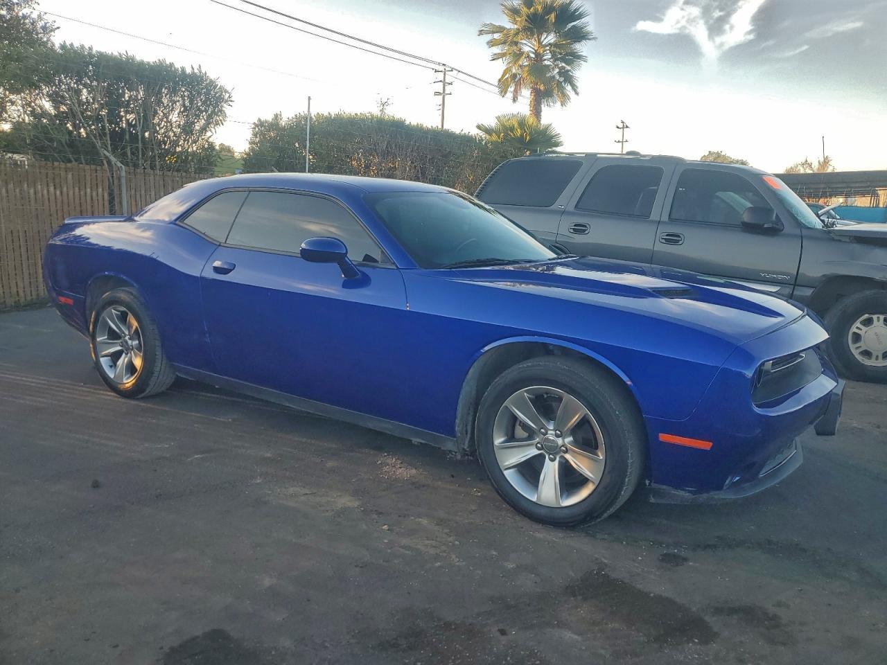 2021 Dodge Challenger Sxt - Фото 4