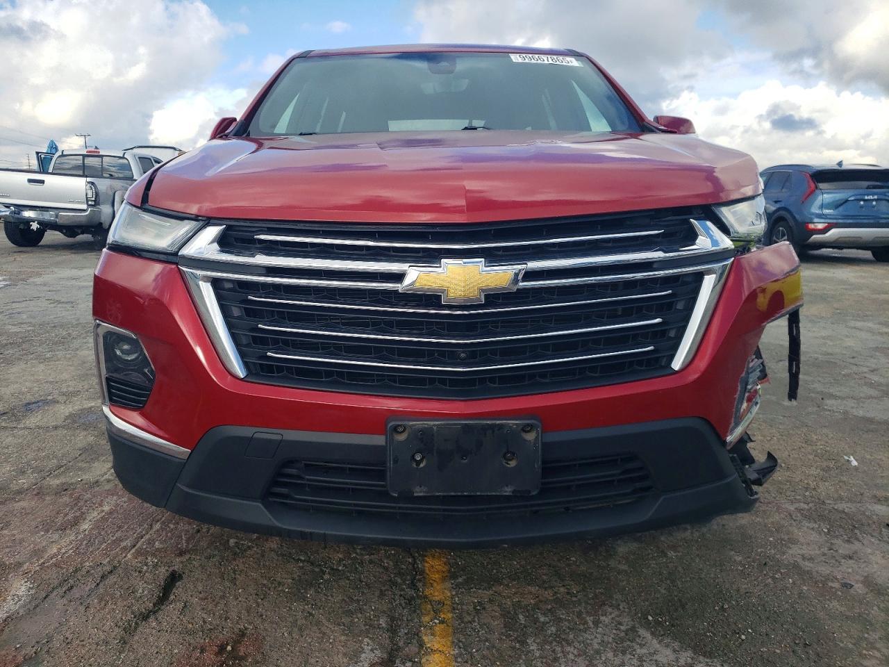 2023 Chevrolet Traverse Lt - Image 5