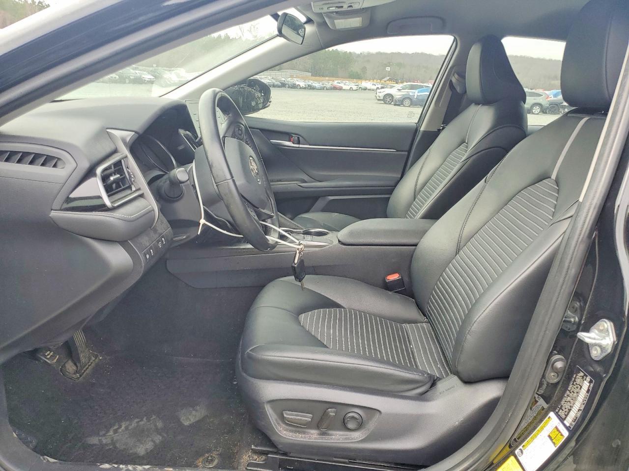 2023 Toyota Camry Se Night Shade - Image 7