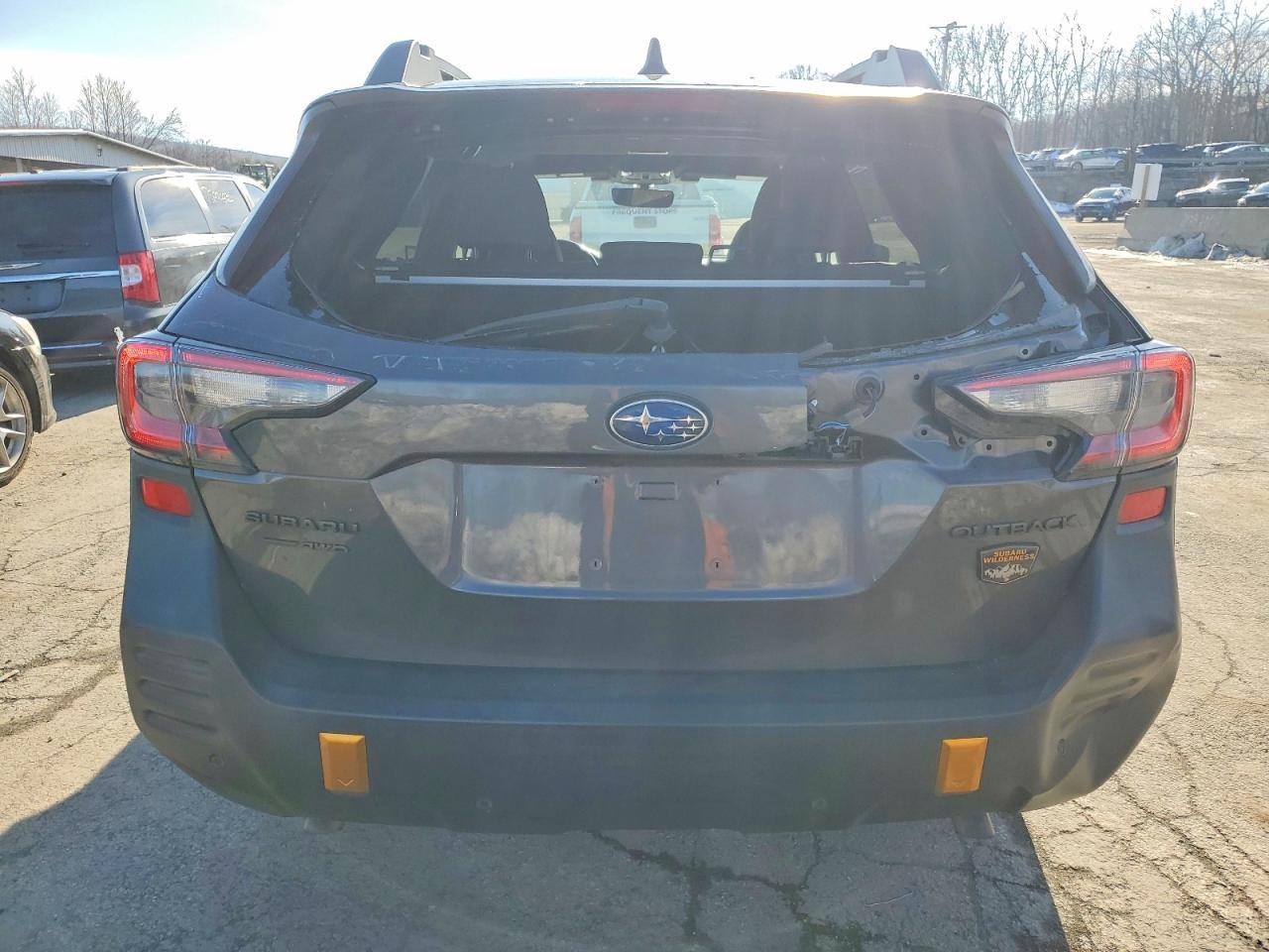 2023 Subaru Outback Wilderness - Фото 6