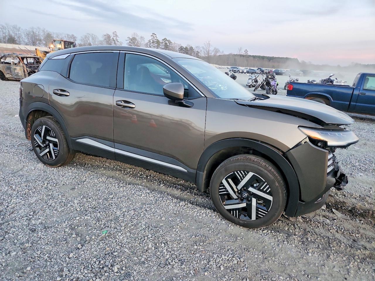 2025 Nissan Kicks Sv - Фото 4