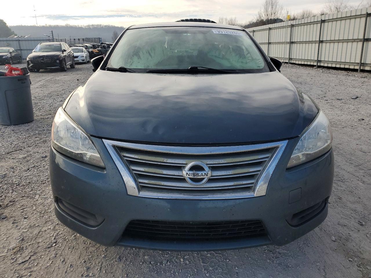 2015 Nissan Sentra S - Фото 5