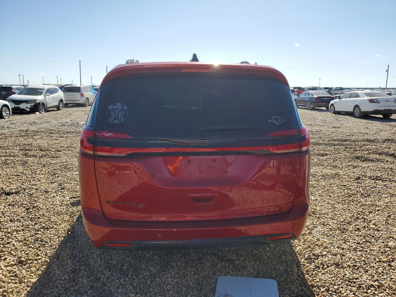 2024 Chrysler Pacifica Touring L - Фото 6