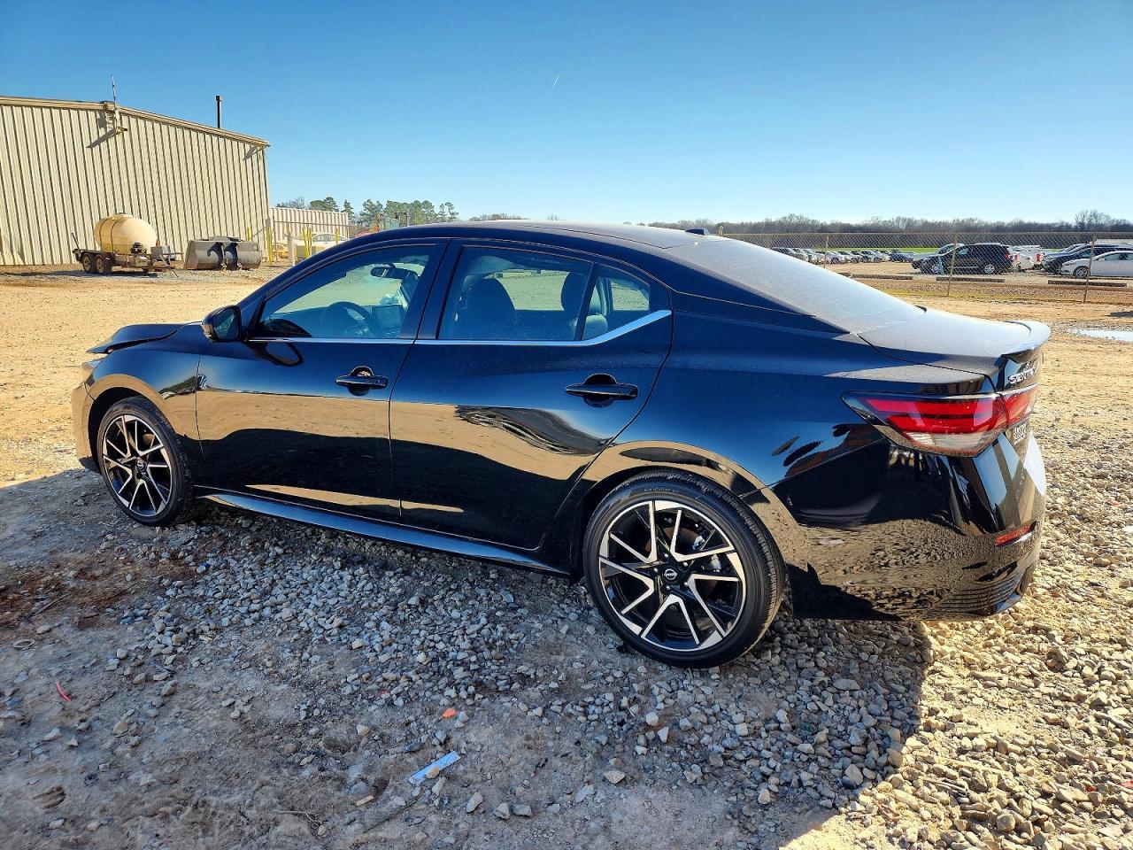 2025 Nissan Sentra Sr - Фото 2