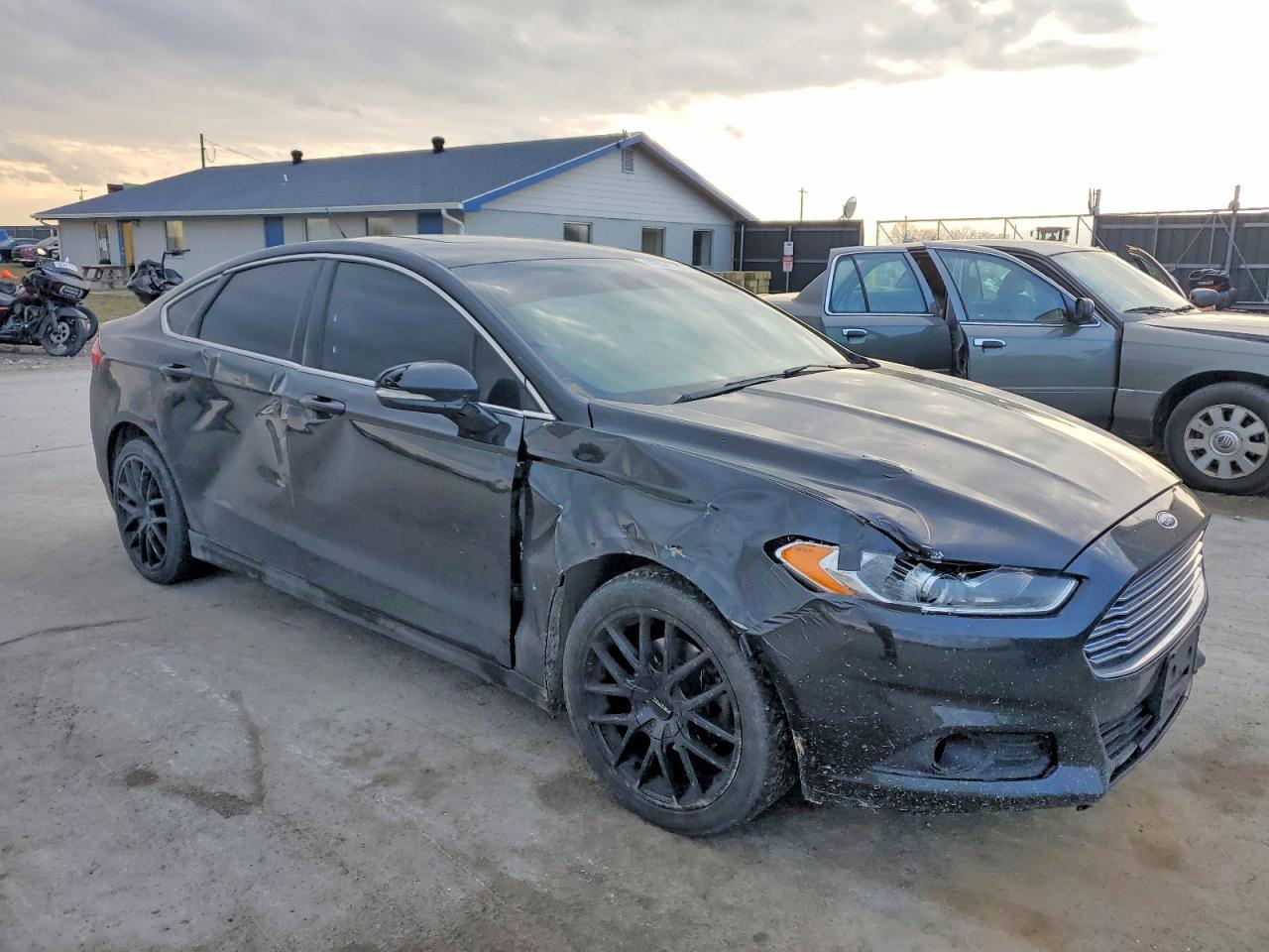 2015 Ford Fusion Se - Фото 4