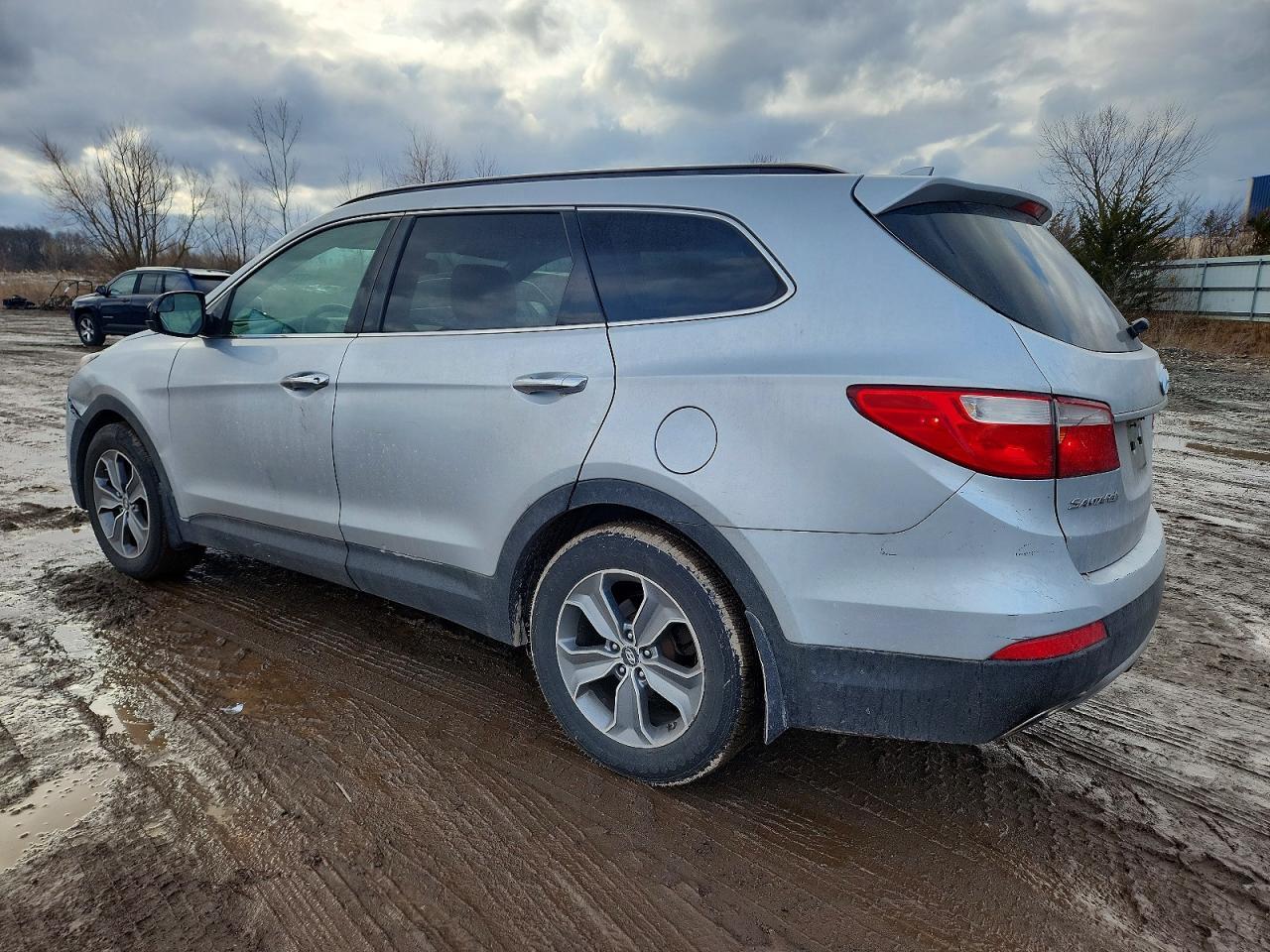 2016 Hyundai Santa Fe - Фото 2