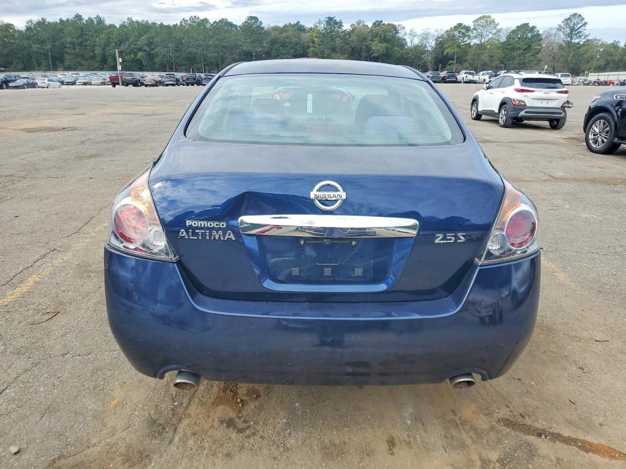 2010 Nissan Altima Base - Фото 6