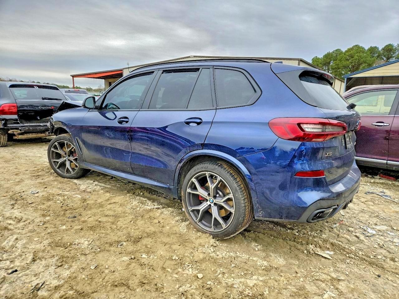 2021 BMW X5 M50I - Image 2