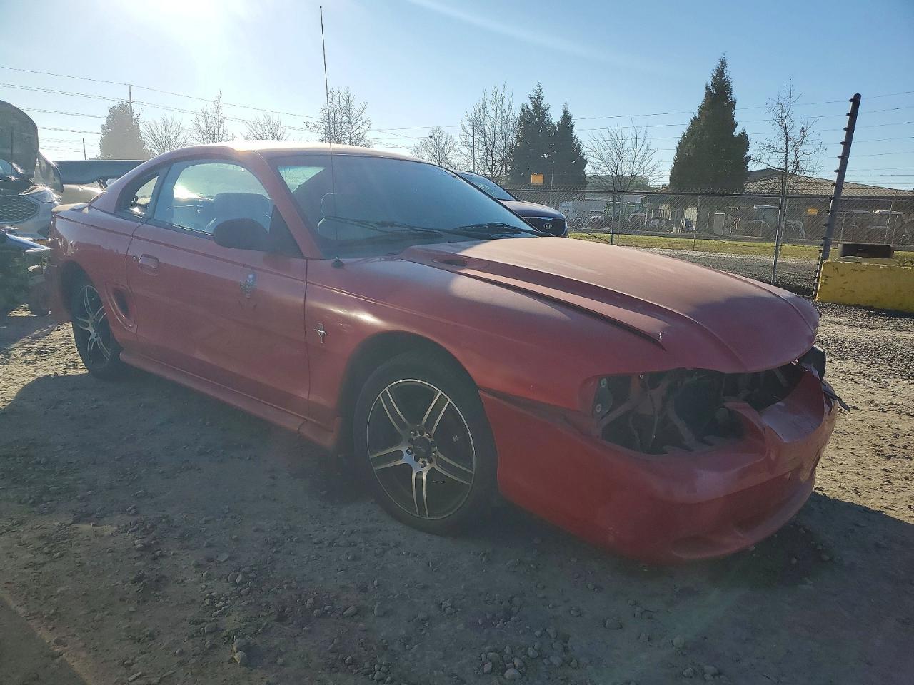 1995 Ford Mustang - Image 4