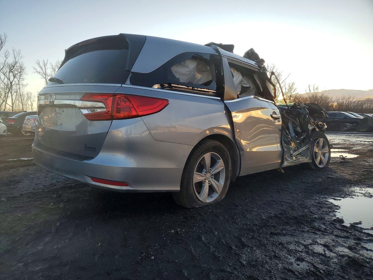 2018 Honda Odyssey Exl - Фото 3