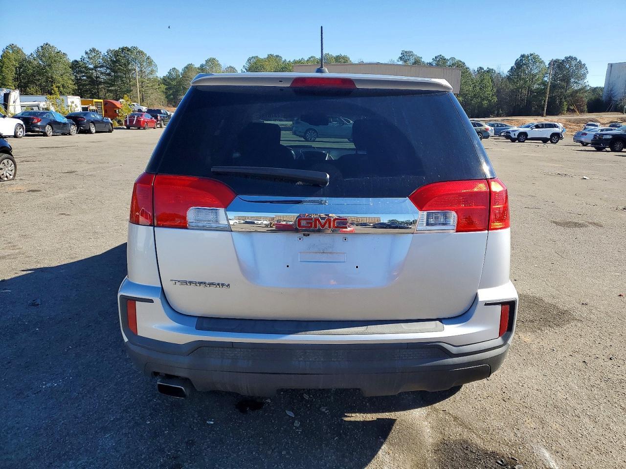 2017 GMC Terrain Sle - Image 6