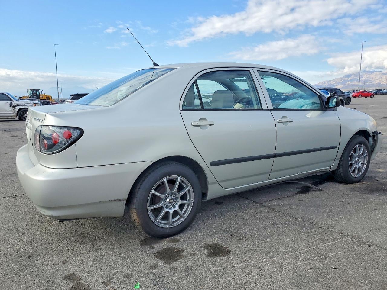 2003 Toyota Corolla Ce - Image 3