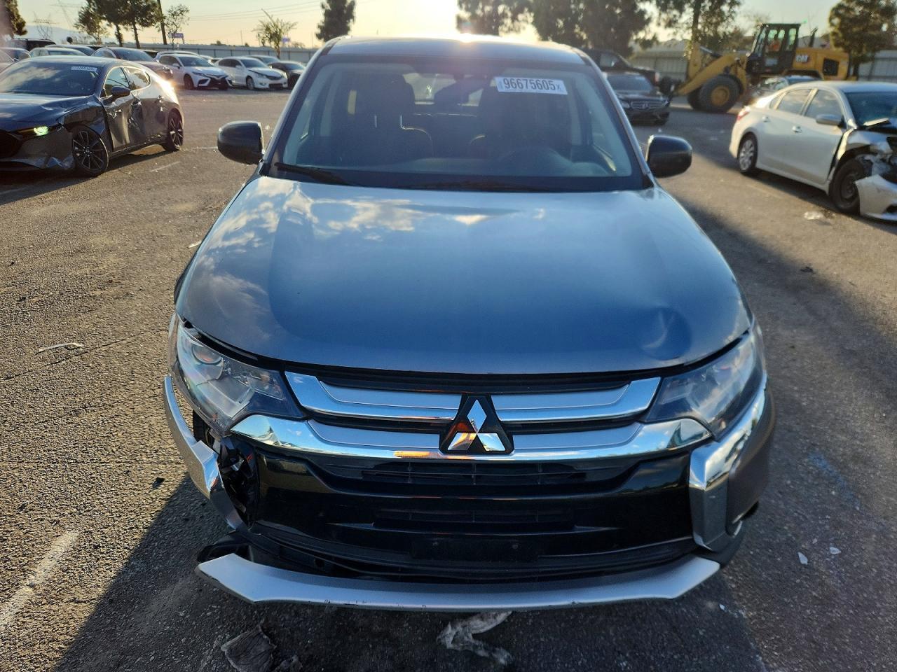 2018 Mitsubishi Outlander Es - Фото 5