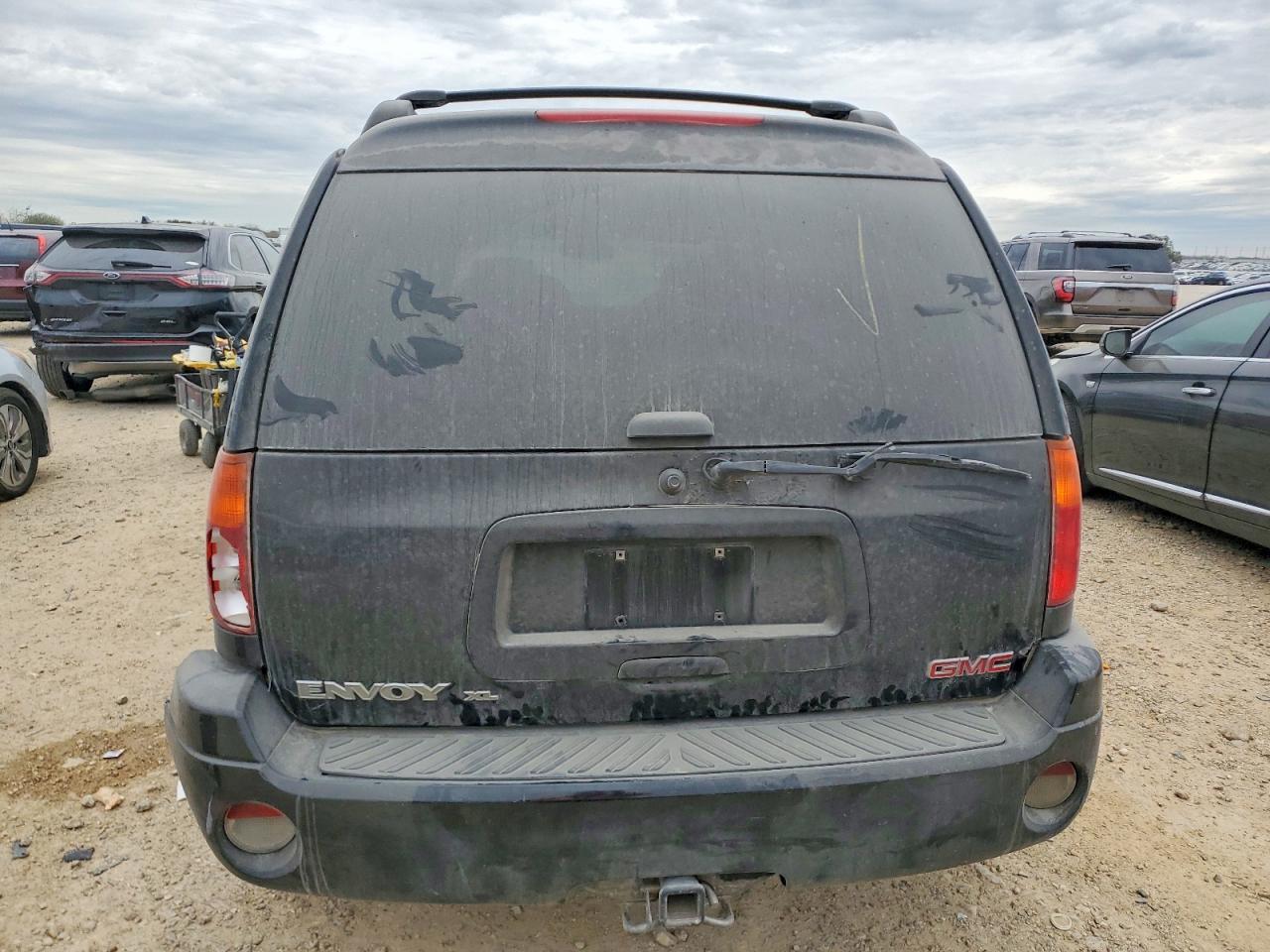 2003 GMC Envoy Xl - Фото 6