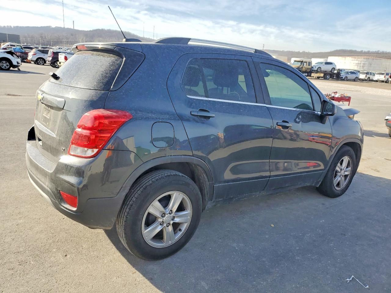 2019 Chevrolet Trax 1Lt - Image 3