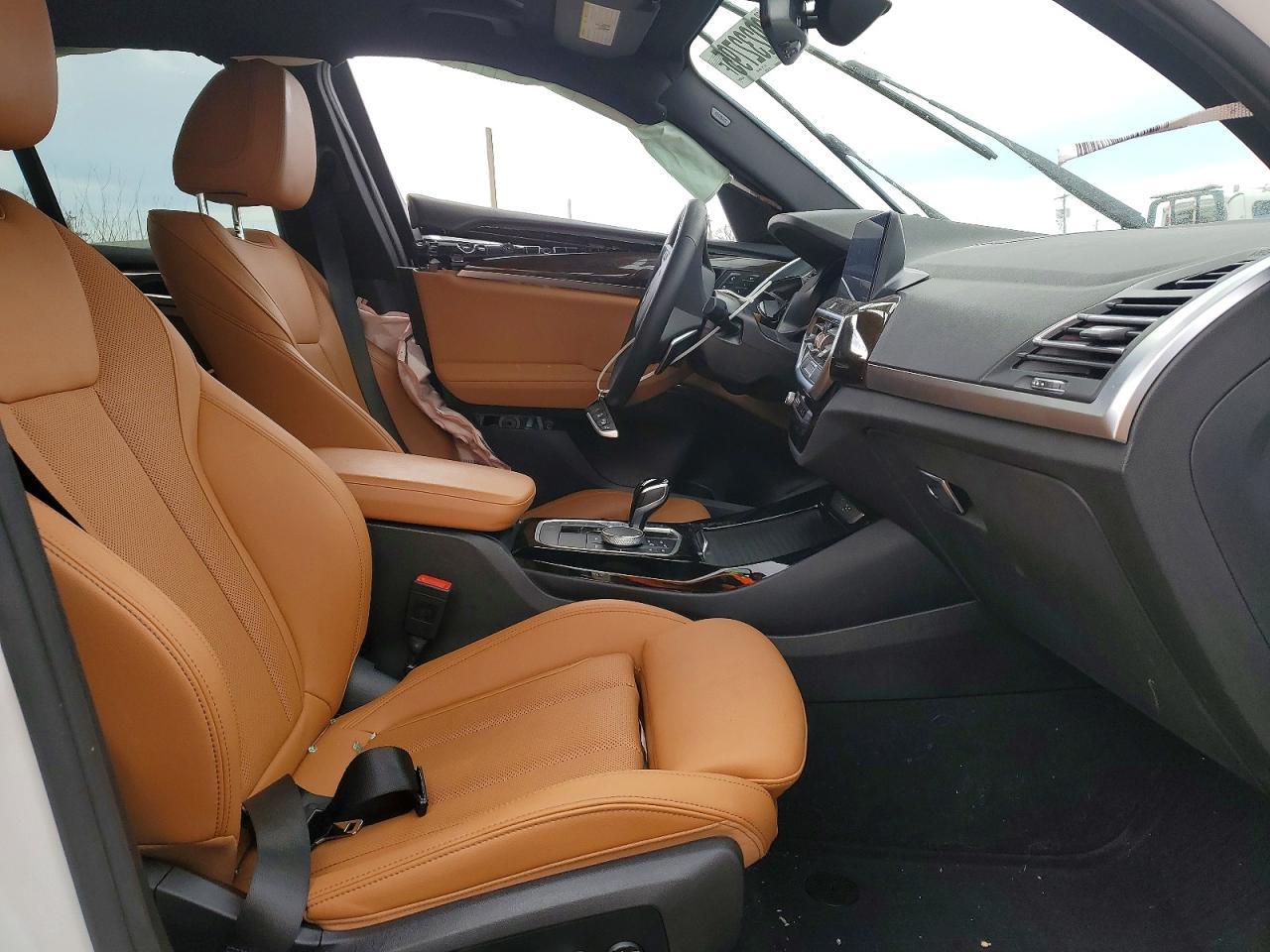 2024 BMW X3 xDrive30I - Image 7