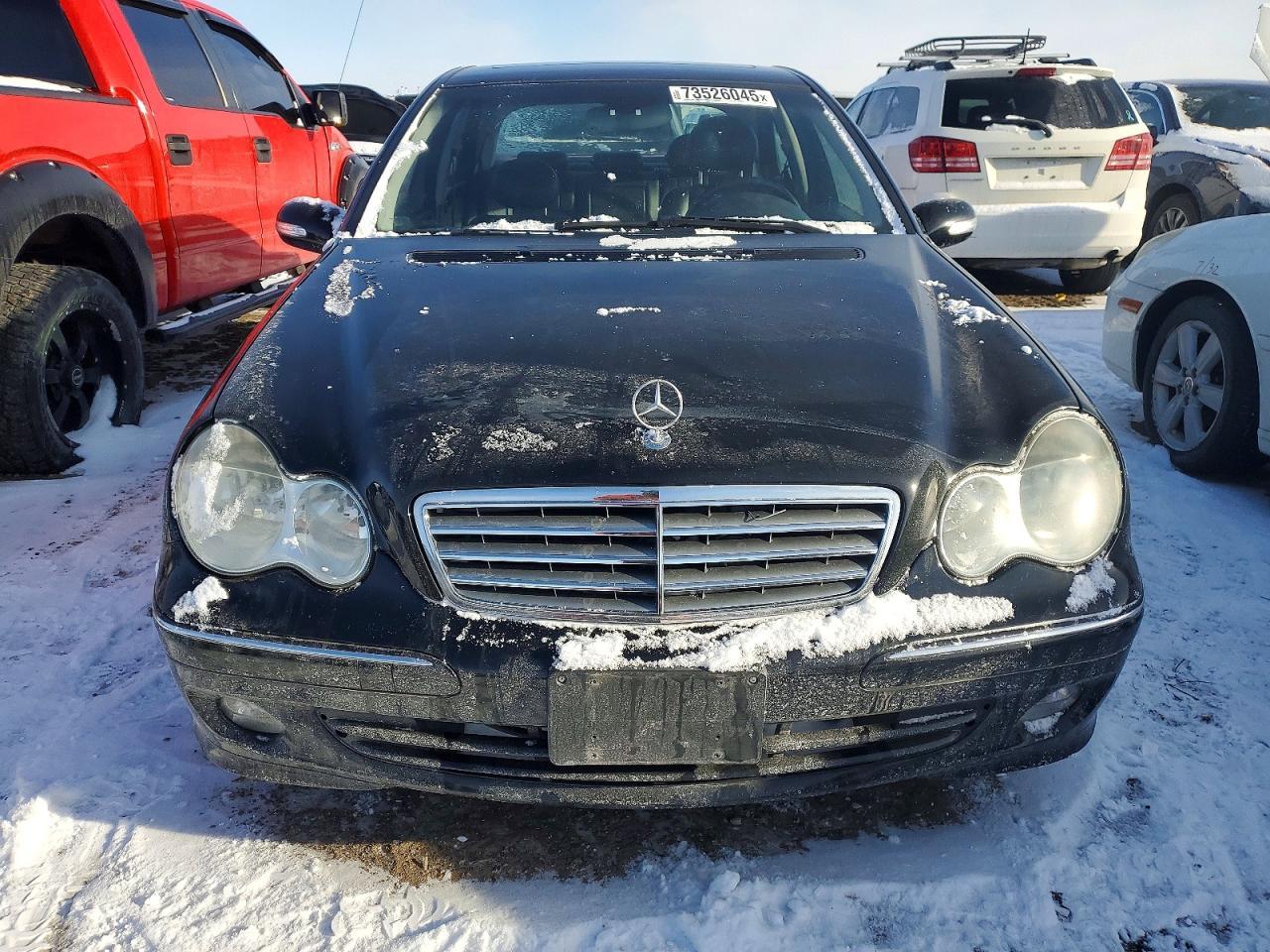 2005 Mercedes Benz C - Image 5