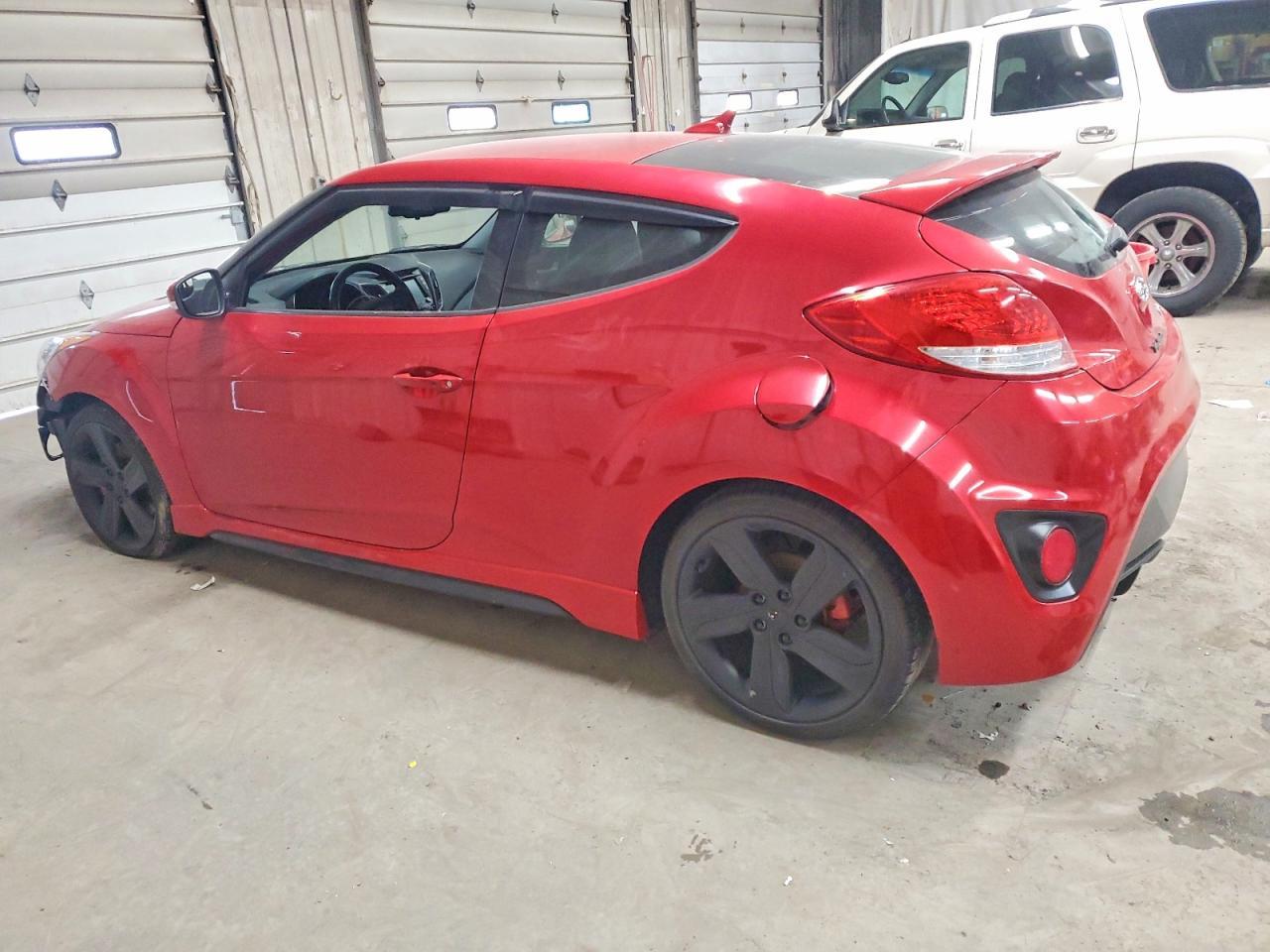 2015 Hyundai Veloster Turbo - Image 2