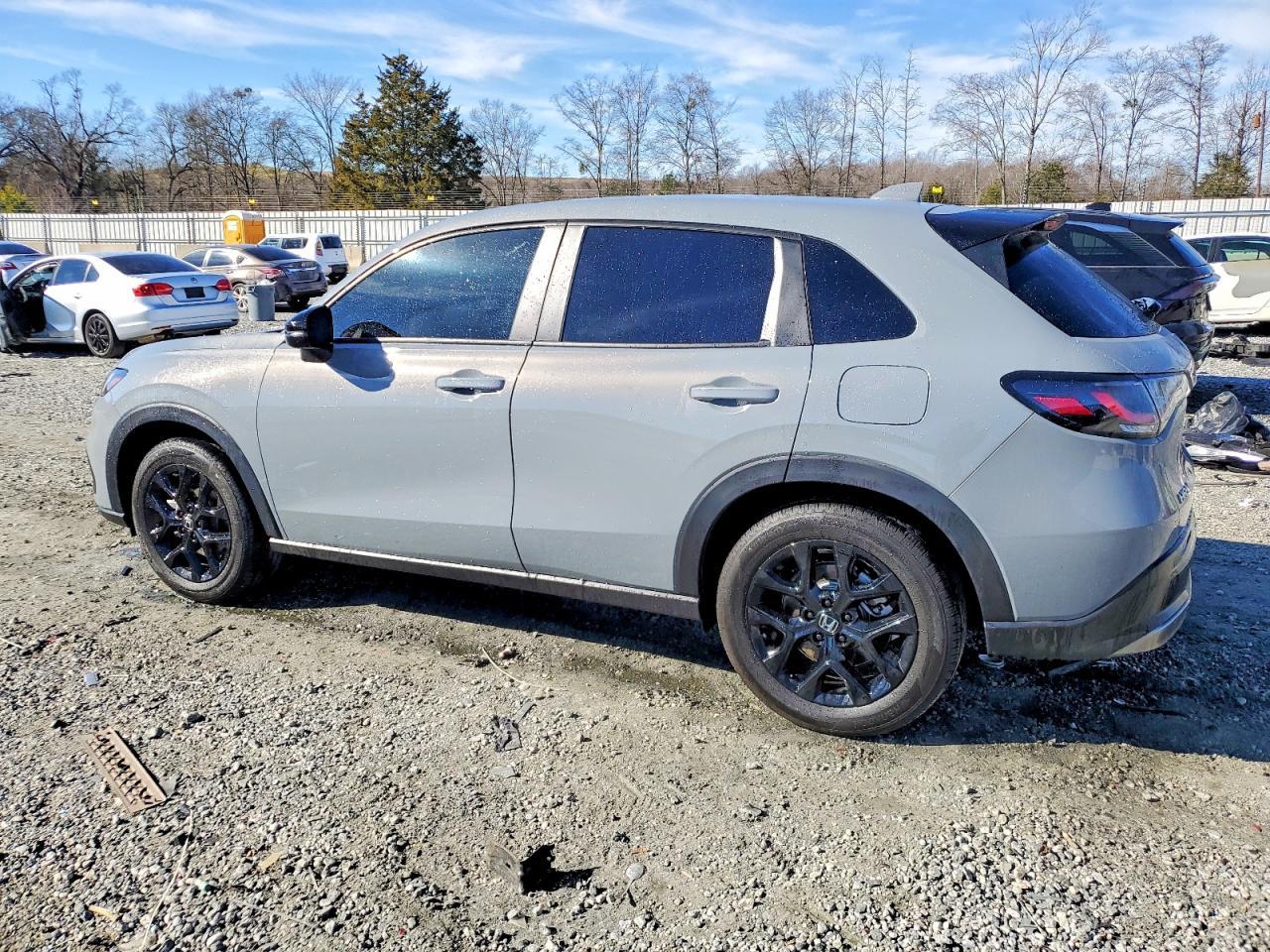 2025 Honda Hr-V Sport - Фото 2