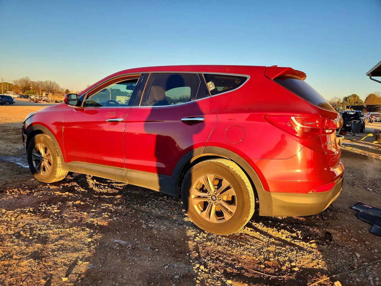 2015 Hyundai Santa Fe Sport - Image 2