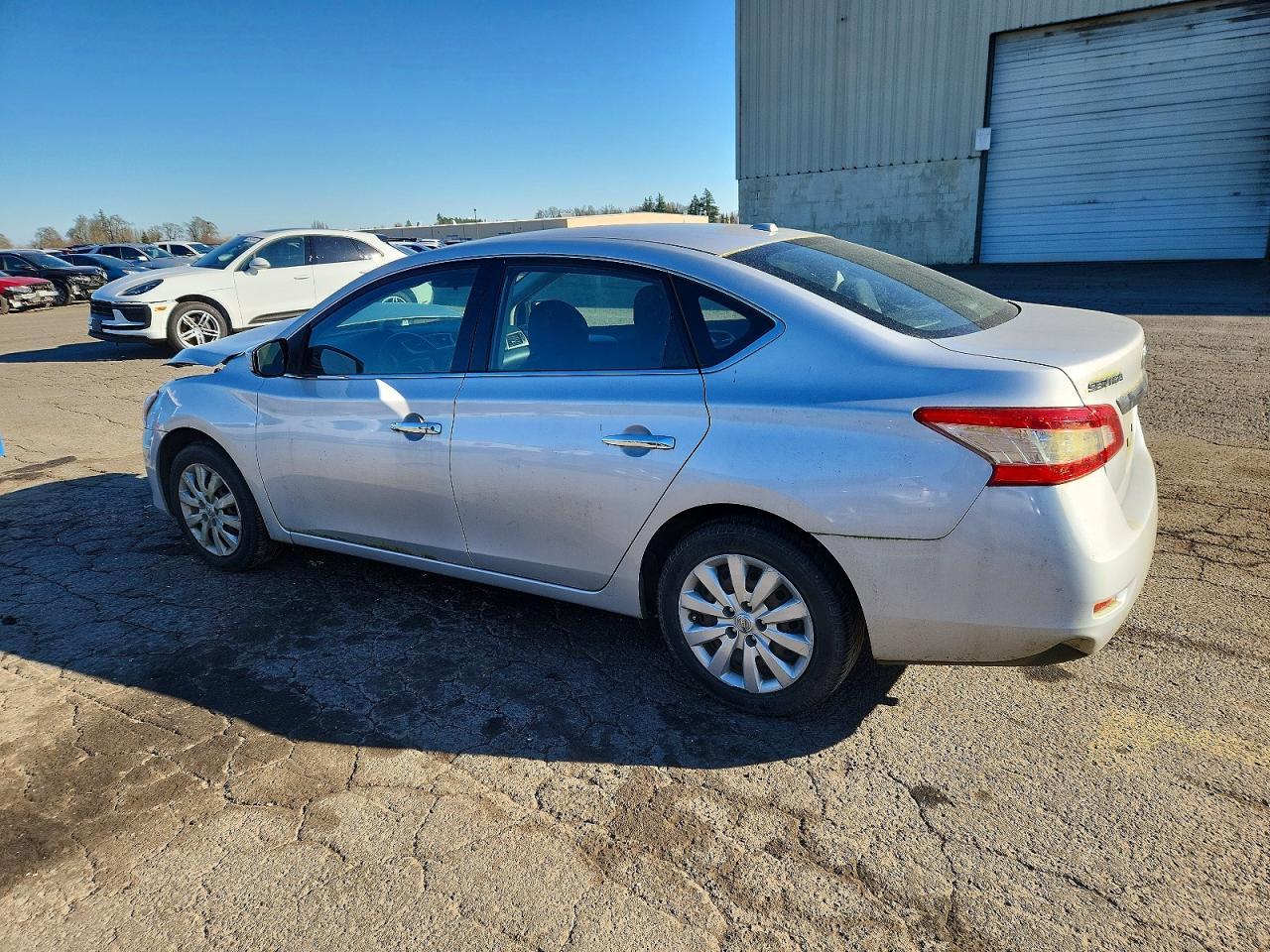 2015 Nissan Sentra S - Фото 2