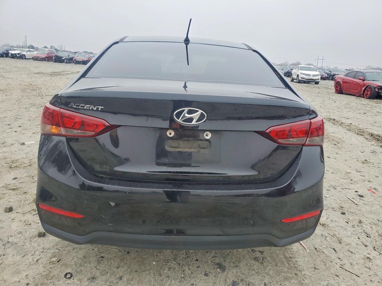 2019 Hyundai Accent Se - Image 6