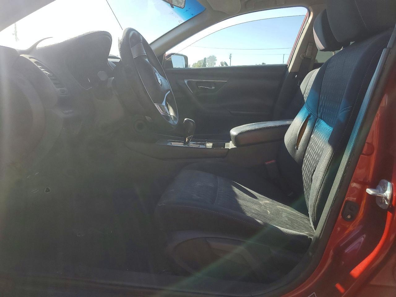 2016 Nissan Altima 2.5 - Фото 7