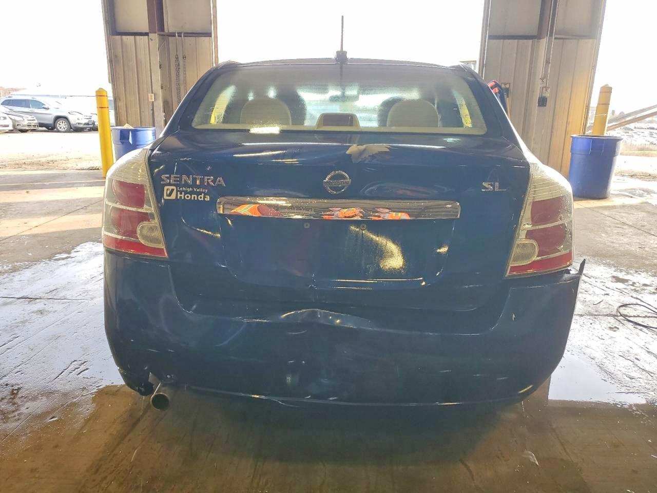 2010 Nissan Sentra 2.0 - Фото 6