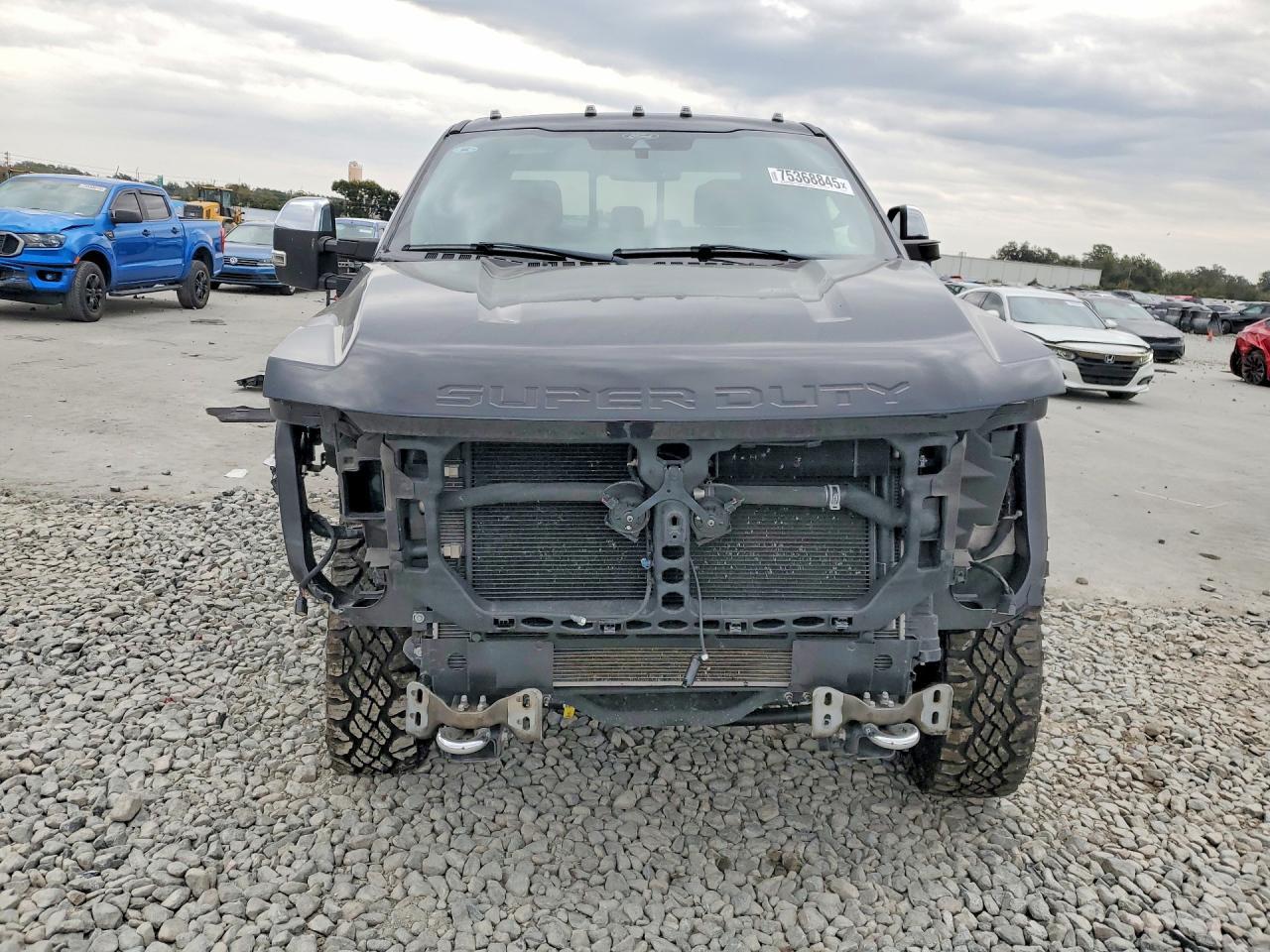 2024 Ford F250 Super Duty - Фото 5