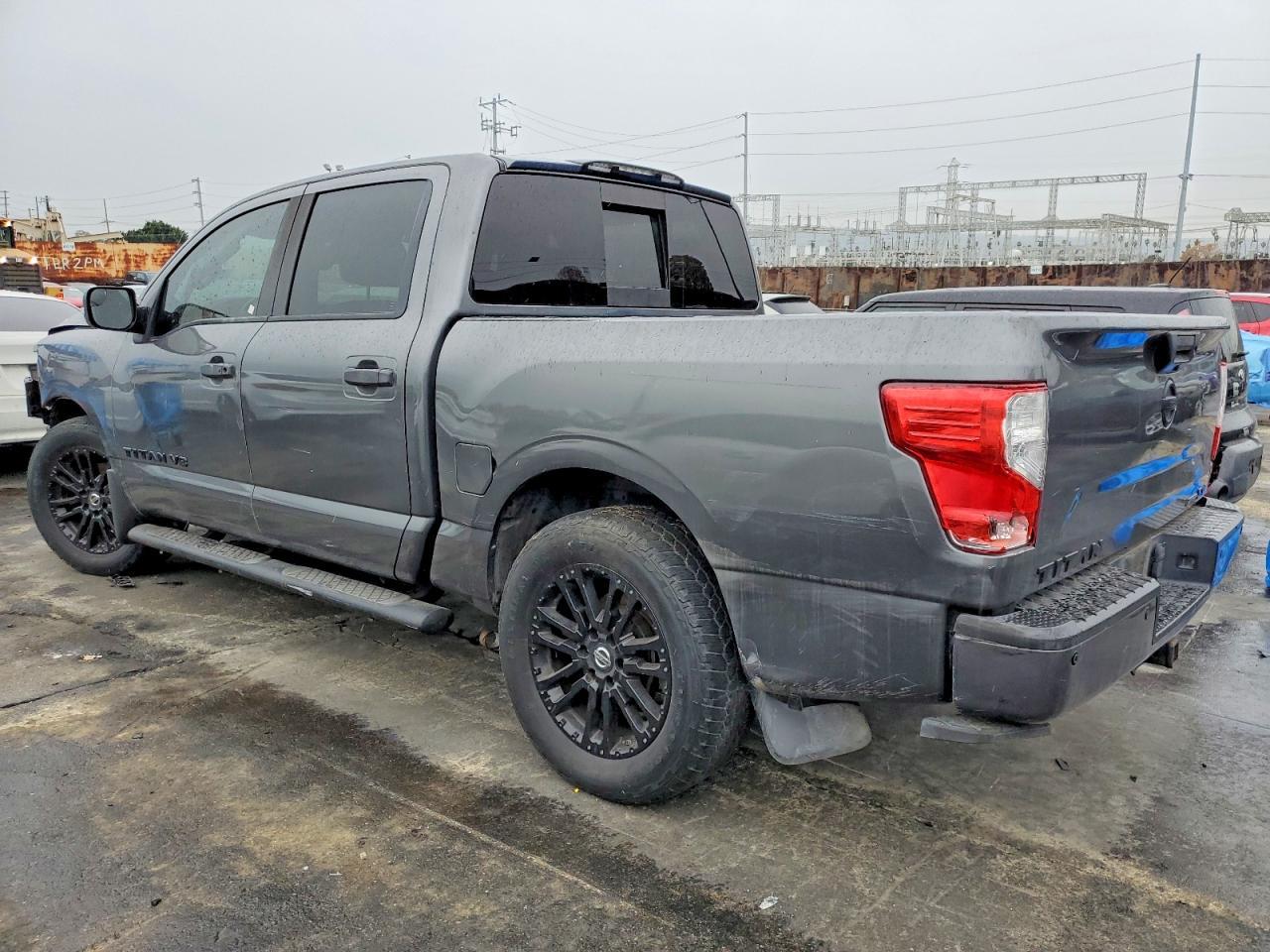 2019 Nissan Titan Platinum Reserve - Image 2