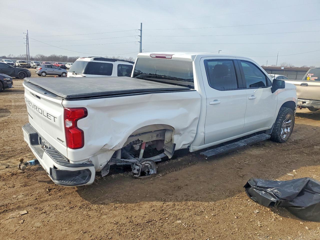 2022 Chevrolet Silverado Ltd K1500 Rst - Image 3