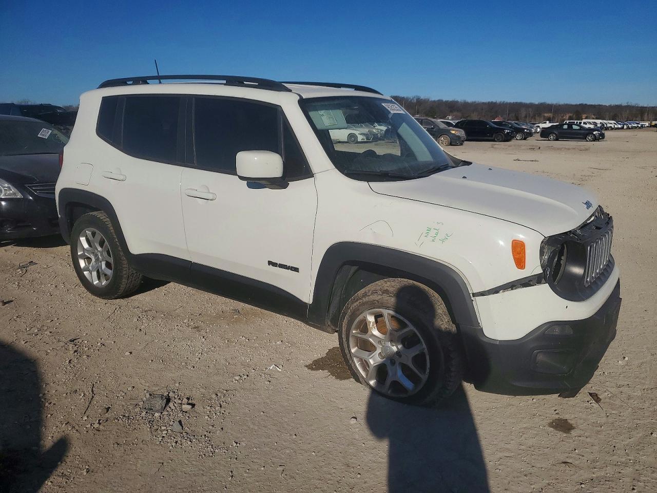 2018 Jeep Renegade - Image 4