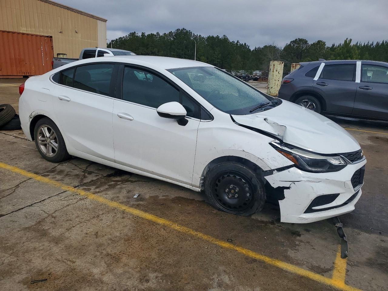 2017 Chevrolet Cruze Lt - Image 4