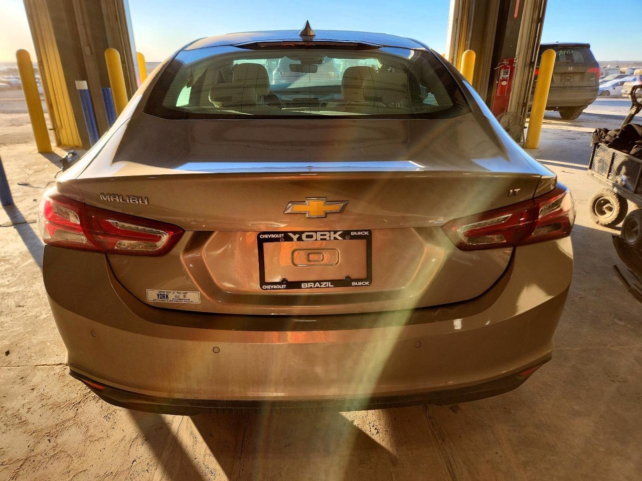 2022 Chevrolet Malibu Lt - Image 6