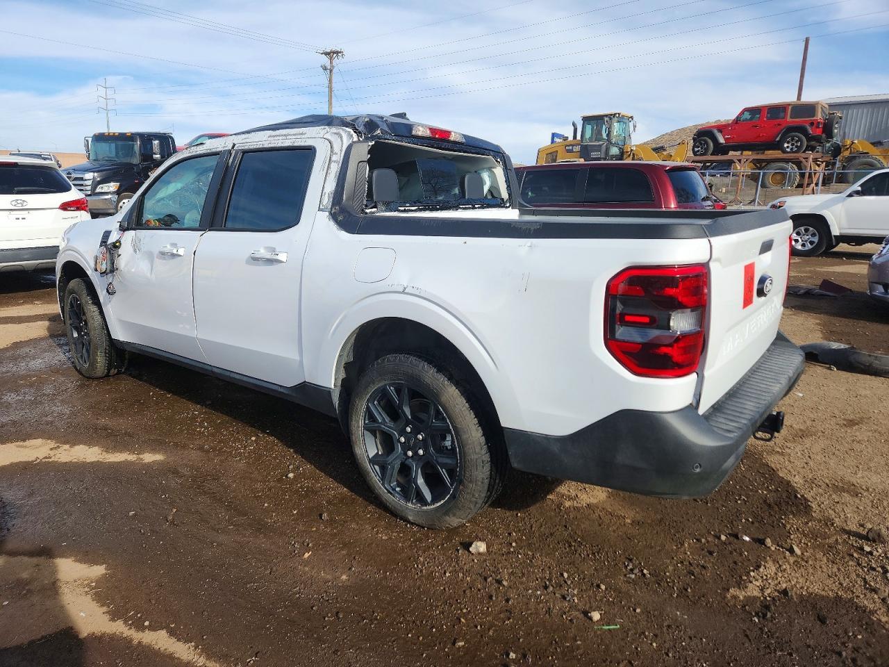 2025 Ford Maverick Lariat - Image 2