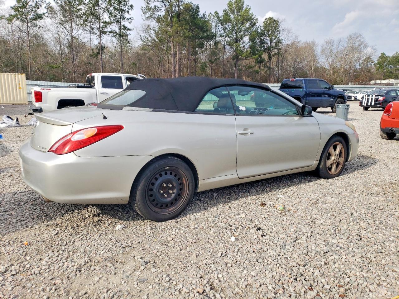2005 Toyota Camry Solara Se - Image 3