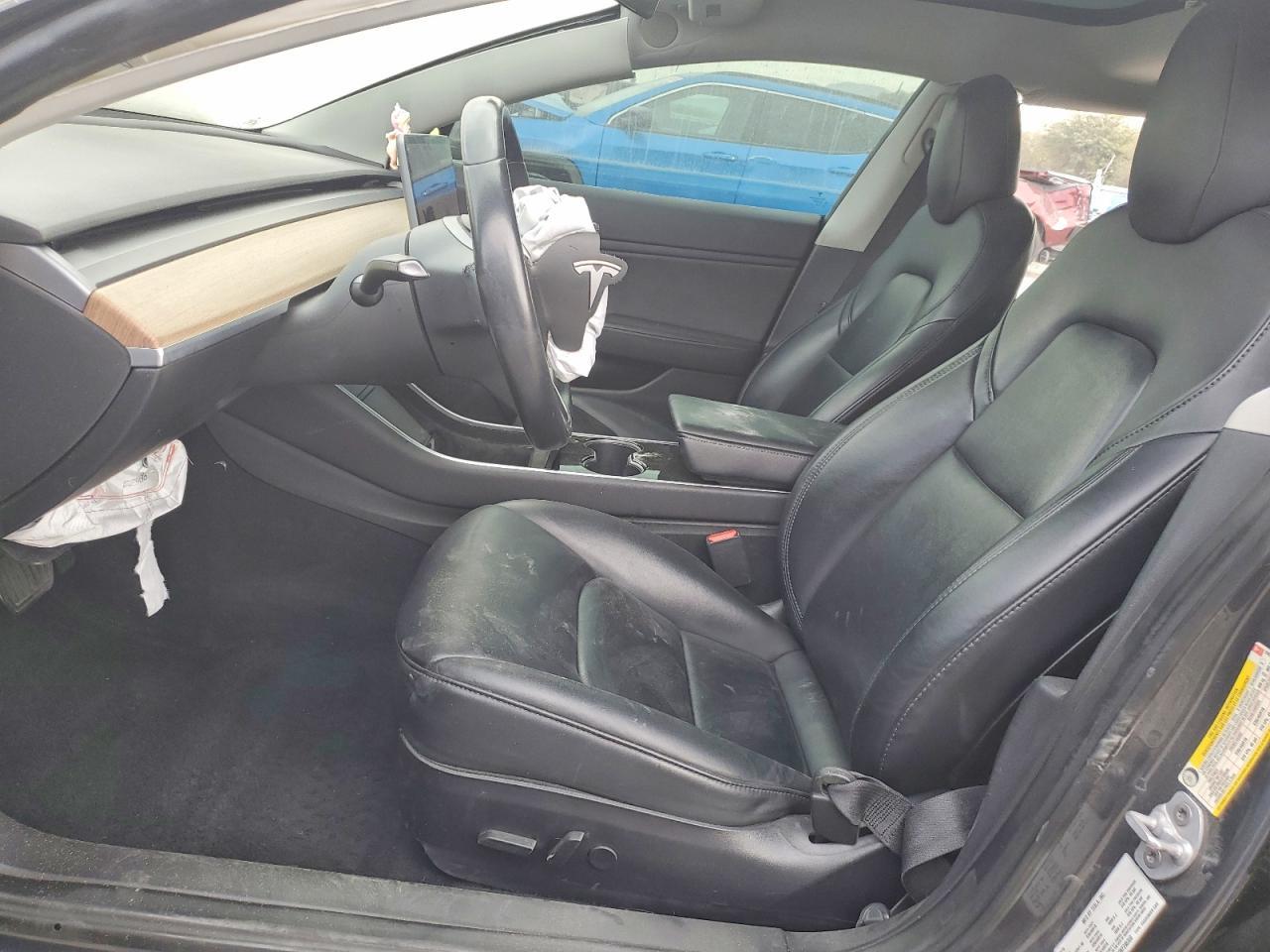 2019 Tesla Model 3 - Image 7