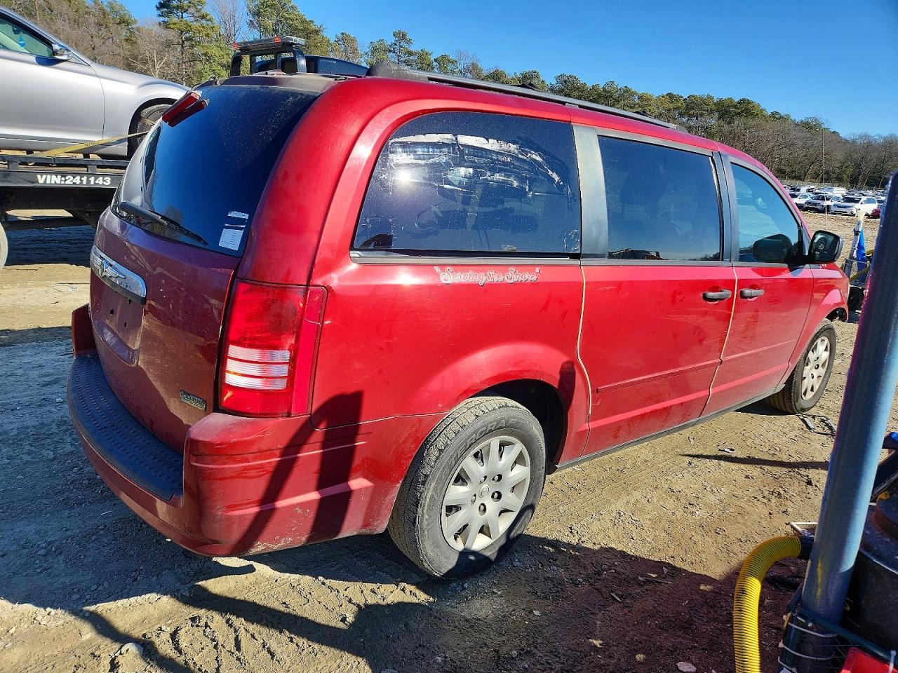 2008 Chrysler Town & Country Lx - Image 3
